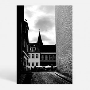 Holbk (4300) - Kunstnerisk - Holbk i hjkontrast